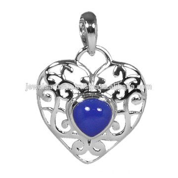 Forme du coeur Pendentif en argent massif en pierres précieuses Blue Onyx 925